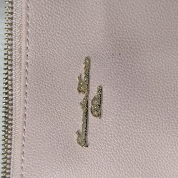 Samantha Thavasa Deluxe Pink Genuine Leather Shoulder Bag - Adjustable Strap - Picture 3 of 11